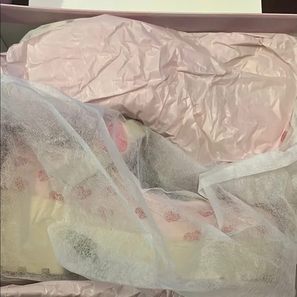 Koi Women's Heels - Black and White - Picture 7 of 10